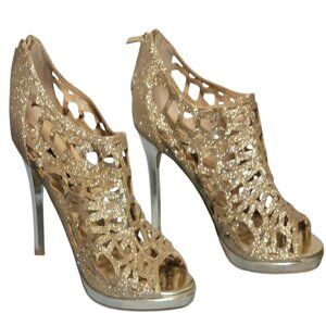 Diana Ferrari Gold Stiletto Heels with Lattice Design-Size 10